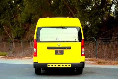2020 Toyota HIACE — фото 6