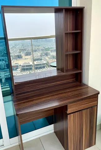Dressing cum Study table for Sale in Azizi Plaza, Al Furjan.