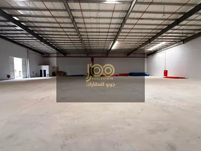 🏭🔥 مستودع للإيجار السنوي في أم الثعوب – أم القيوين | 13,000 قدم² | 40 KW | 460,000 درهم
