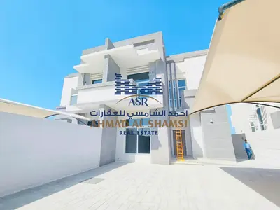 Luxury 4 Bedroom Villa || Maid Room || Balcony || Wardrobes || Covered Parking || Ready To Move