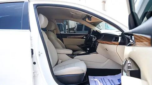 2020 KIA CADENZA 照片 9