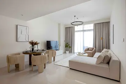 High floor | Sea views | Prime Emaar Beachfront location