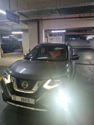 Nissan Xtrail (4x4) - Full option 2019