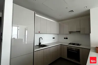 Spacious unit| 02 Bedrooms plus Maid |Bright Unit