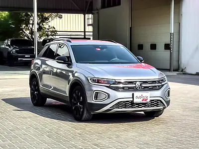 AED 800/month | 2023 Volkswagen T-Roc  | GCC Specs | Ref#515107