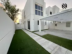 End unit | Near Amenities | Vacant Soon
