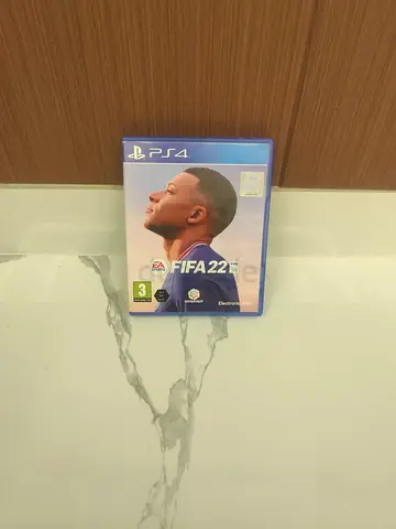 FIFA22 Play station 4 CD  for sale