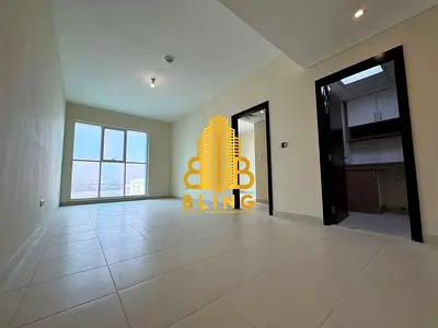 Newly Renovated 1BHK with Gym, Pool and Parking