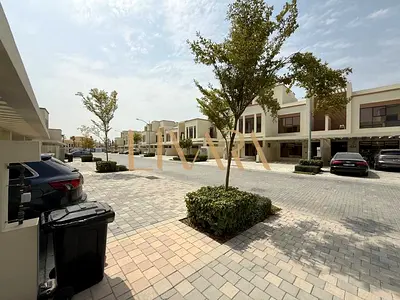 Bright | Close to lagoon | easy access