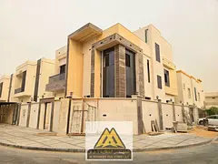 Writing Ground floor + first floor + rooftop | Corner villa on two streets | Large outdoor setback |