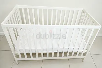 White Wooden Baby Crib with Mattress - Good Condition