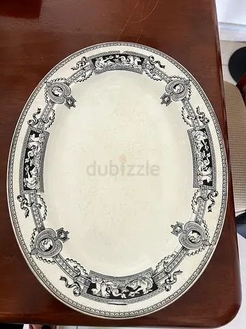 Vintage Style Serving Dish