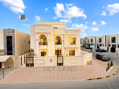 2floors,roof-Negotiable-freehold-prime location