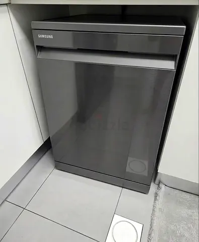 Samsung Freestanding Full Size Dishwasher Machine, 14 Place Settings, Black, DW60A8050FG