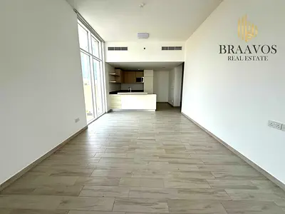 POOL VIEW | KITCHEN EQUIPPED | SPACIOUS