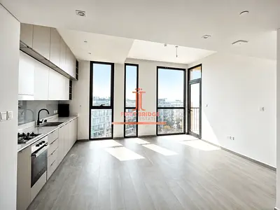 Modern Layout | Pool View | Open Kitchen