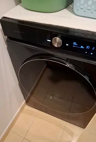 Samsung dryer bespoke 17 kg latest model