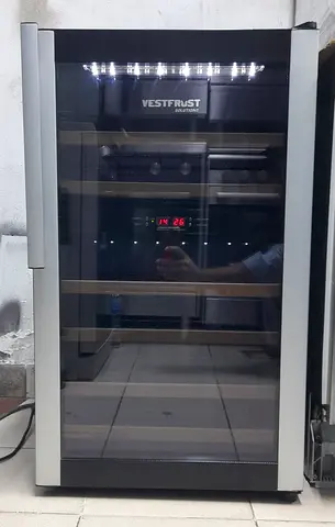 Vestfrost W32 premium compact dual-zone Temperature wine cooler fridge