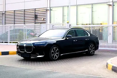 BMW 7 Series 735 2025 GCC specs