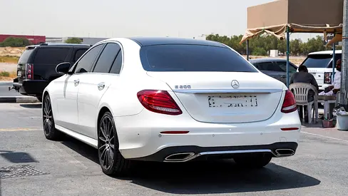 2018 Mercedes-BENZ E-CLASS 缩略图 5
