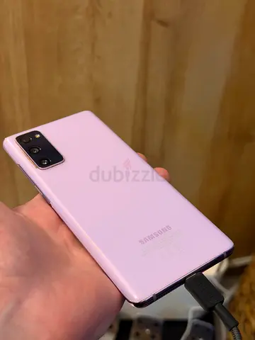 Samsung Galaxy S20 FE 5G (128GB, Cloud Red / Pink)