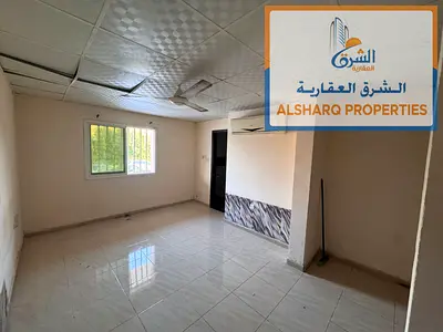 Large studio apartment with separate kitchen and split air conditioning. Located near Sheikh Ammar Street. 17,000