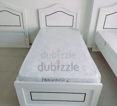 Single white wooden bed with mattress 90*190 cm