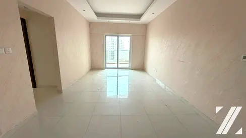 Bright Layout | Ready To Move | Open View