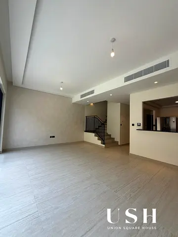 4BR Middle Unit | Family Community | G+1