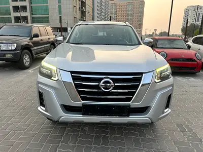 Nissan Crees 2023 good condition accident free one owner use full original paint gcc for sale