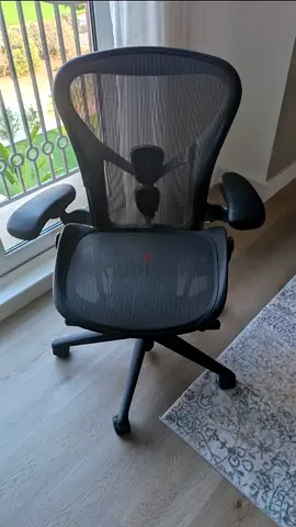 Remastered Herman Miller Office Chair — Adjustable Lumbar Support, Armrests flawless