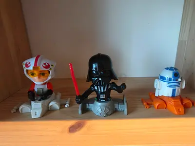 Star Wars toys figures