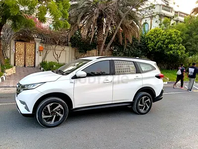 Toyota Rush EX Top 2022 Model push Start fully Automatic GCC urgent for Sale