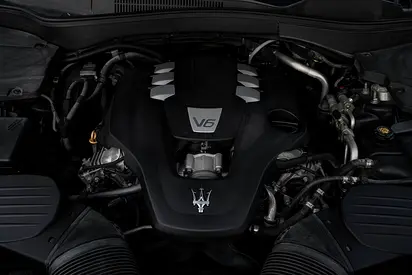 2020 Maserati LEVANTE photo 14