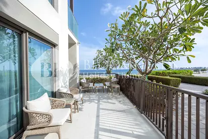 Modern 3BR | Fully Furnished | Access Beach