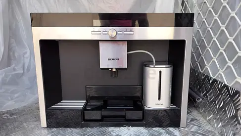 Siemens Built-in Coffee Machine (Automatic, Stainless Steel) - Good Condition