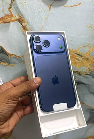 17 PRO MAX >>BLUE<< 256GB 100%Battery   ( Sim Lock ) JV