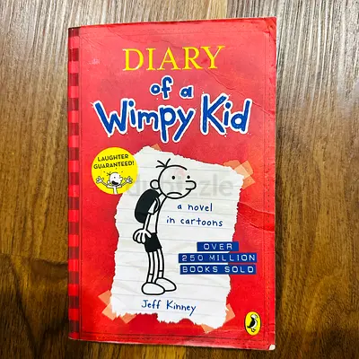 Diary of a Wimpy Kid by Jeff Kinney - Paperback
