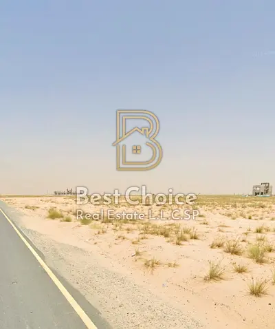 أرض سكنية زاوية للبيع في المطرق – الشارقة