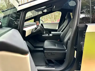 2024 Tesla CYBERTRUCK 照片 10