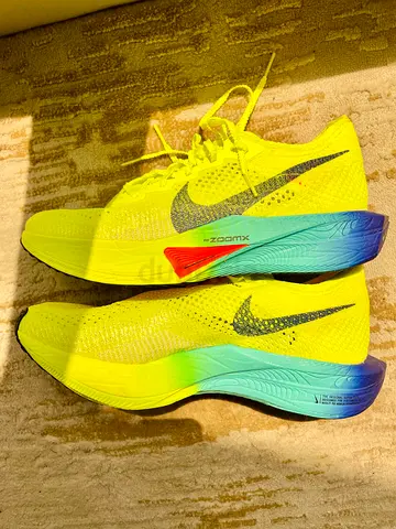 Nike Vaporfly 3 - UK 10 / EU 45 - Almost New