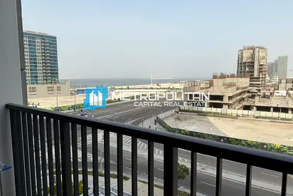 1BR w/ Balcony| Well Maintained| Partial Sea View