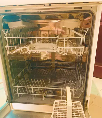 Bosch Series 4 dishwasher silence level in good condition for sale