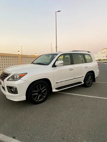 صورة 5 لـ 2015 Lexus LX-SERIES