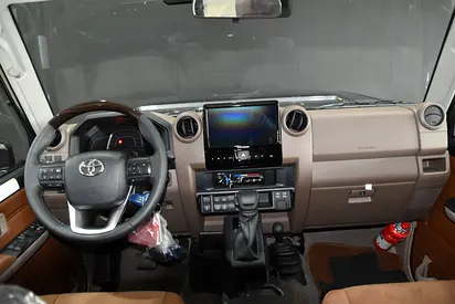 صورة مصغرة 19 لـ 2026 Toyota LAND CRUISER 70 SERIES