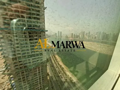 Spacious 2BHK with beautiful sea view ,store room ,built-in wardrobe and ready to move