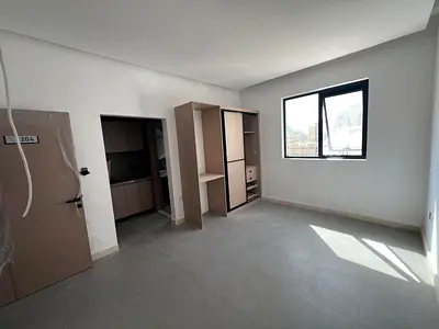 اول ساكن غرفه وصاله بالنخيل كورنيش عجمان