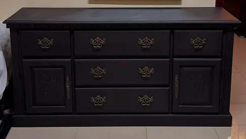 Solid dark wood 6-drawer sideboard / dresser with cabinet doors