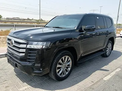 TOYOTA LAND CRUISER GXR V6 4.OL GCC VERY GOOD CONDITION
