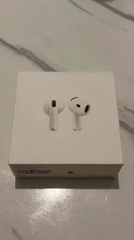Apple AirPods (4th generation) Original  Sealed box